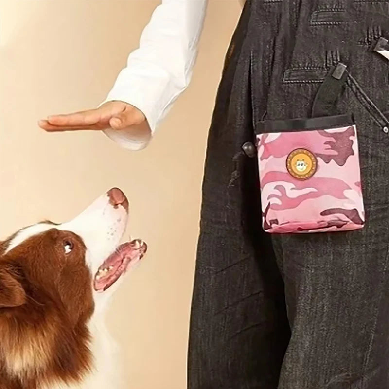 Pet Dog Training Pouch, Portable Dog Food Waist Bag Pack Dog Walking Treat Bag with Adjustable Elastic Buckle Pet Snack Bag